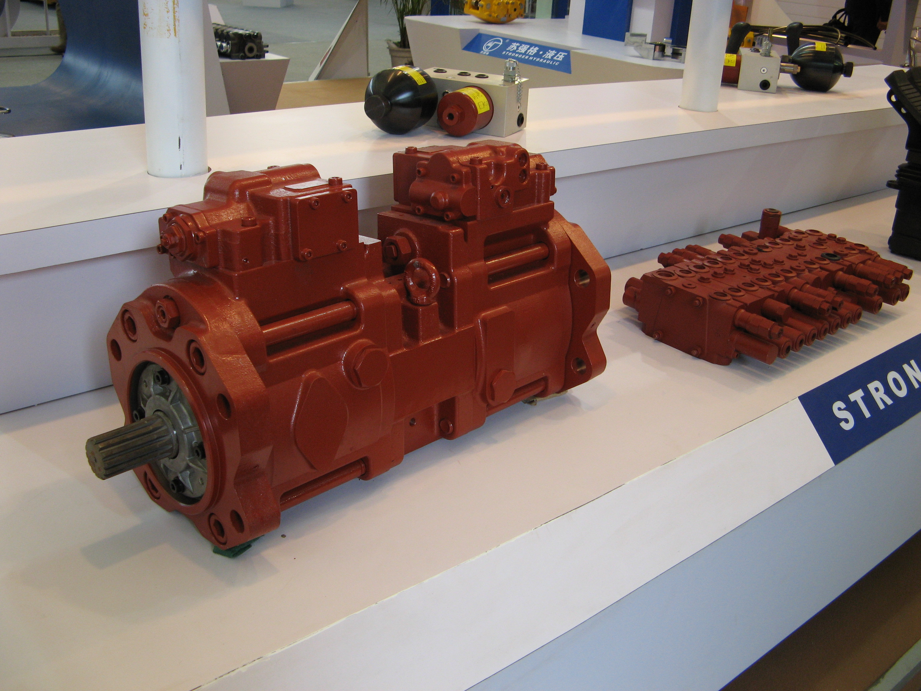 ��ǿ��Ҳ�ᵽ�˹��̻�е���󵰸�